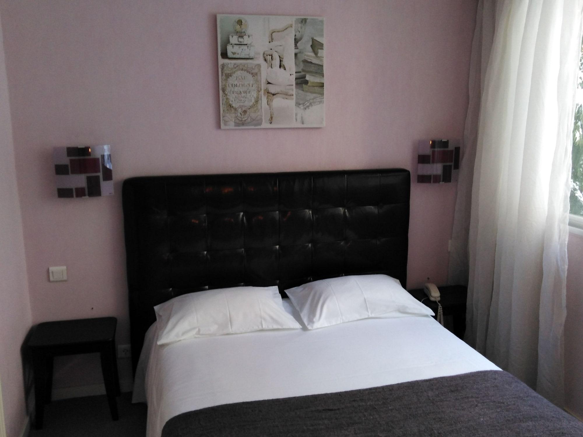 Hotel Astoria Saint-Etienne  Ngoại thất bức ảnh