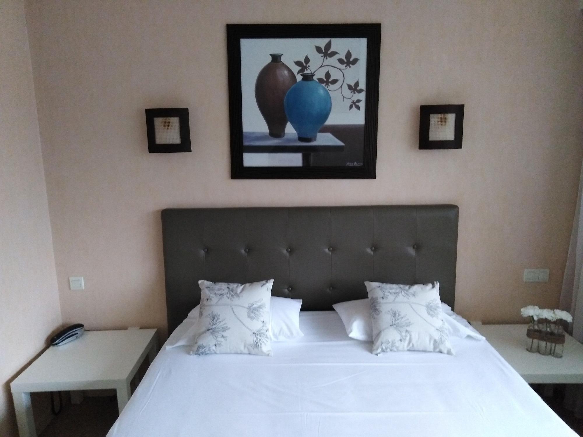 Hotel Astoria Saint-Etienne  Ngoại thất bức ảnh