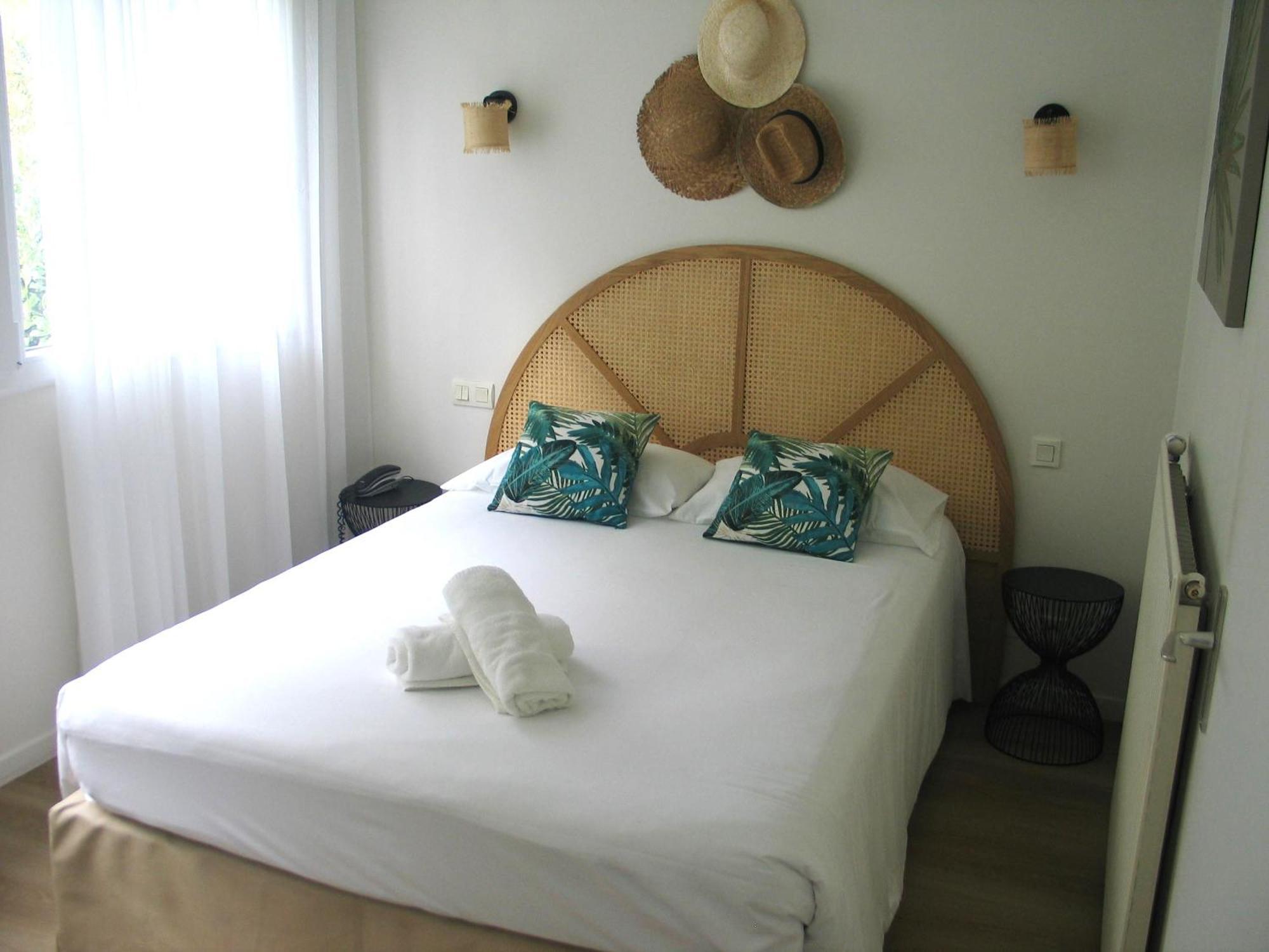 Hotel Astoria Saint-Etienne  Ngoại thất bức ảnh